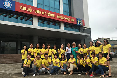 Students outside the Nghe An Trading and Tourism College