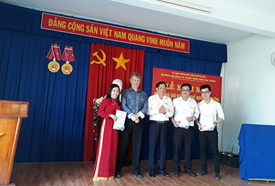 Nha Trang students